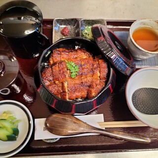 炭焼うなぎ ひつまぶし藤城_0