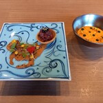 Restaurant Honjin - ほうろくチュイル、鯨、オマール海老