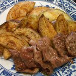 新和食 きくい - 馬のさがり焼き（ニンニク醤油で）泉州の水茄子、丸ズッキーニ、淡路の新玉葱