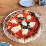 MAKANA PIZZA - ランチ・マルゲリータ。1800円