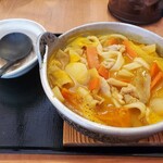 久兵衛屋 - 黄色いから一見カレーうどんに見えます