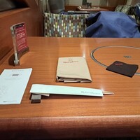 瀬里奈 本店 - 瀬里奈本店・１階席のテーブルです。