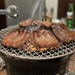 炭火焼肉ホルモン うらら - 