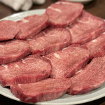 炭火焼肉ホルモン うらら - 