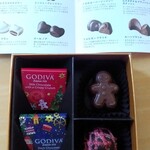 GODIVA - 会員特典で【クリスマスファクトリーアソートメント】頂きました。ありがとうございます。