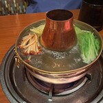 瀬里奈 - しゃぶしゃぶのお野菜の調理風景・その１です。