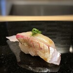 Sushi To Amakusadaiou Amane - ◆縞鰺・・食感もよく旨味が濃厚で美味しい。