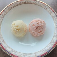 オリゾンテ - バニラといちごアイス