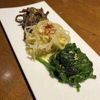 蕃 YORONIKU - 
