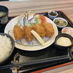 Ohiru Gohan No Omise Rifu - カキフライ定食
