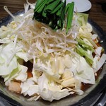 鉄板鍋づくし 枚方本店 - 野菜盛り盛り