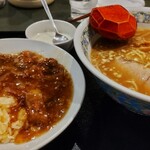 雁川 - 牛すじチャーハン、醤油ラーメンセット