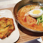 Tossanshittan - 徳山冷麺、ミニチヂミ