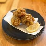 海鮮居酒屋 酒組 - 鶏の唐揚げ