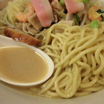 リンガーハット - 長崎チャンポン　麺＆汁ｱｯﾌﾟ