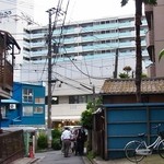 武蔵屋 - 住宅地に謎の行列（笑）