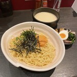 ラーメン大至 - つけ麺