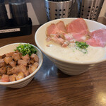 麺～leads～なかの - TORI白湯らーめん（チャーシュートッピング）＆ 炙りチャーシューめしセット