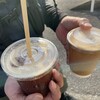 菓匠 幹栄 × Cafe Latte 57℃ - ドリンク写真:カフェラテ、エスプレッソりんごソーダ