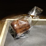 yokoyama - お土産のカヌレ