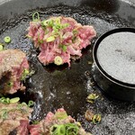 Kiwamiya - ハンバーグの断面