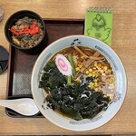 Sukaya - わかめラーメン、ミニ混ぜご飯