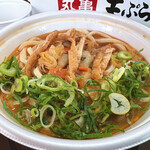 丸亀製麺 - 俺たちの豚汁うどん（ねぎを入れた姿）