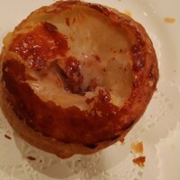 レストラン 門田 - カキとキノコのフリカッセ　パイ包み