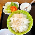 本格中華・薬膳火鍋 源 - ご飯、サラダ、杏仁豆腐