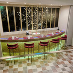 トゥ・ラ・ジョア イズム - カウンター