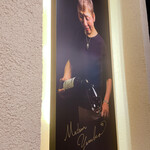 トゥ・ラ・ジョア イズム - マダム