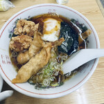 二十番 - びっくりラーメン900円