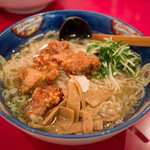 ラーメン桐生 - 鳥唐揚ラーメン