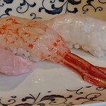 すし徳灑落 - 北海しまえびほとろんとしてた。平目はプリップリッの弾力。