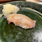 うを徳 - 箕島皮はぎのにぎり