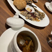 カントニーズ 燕 - 