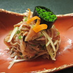 貴馳走坊 あ・うん - 宮崎地鶏と香味野菜の胡麻油和え