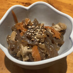 居食屋 わいるどふぁーむ  - こんにゃくのきんぴら