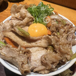 居食屋 わいるどふぁーむ  - イベリコ豚のスタミナ丼