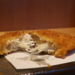 こころや - 真鯛のクリームコロッケ断面アップ