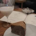 Y-s 洋菓子とチーズとお酒と。 - 