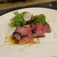 鉄板DINING集 栄店 - 〜前菜〜　ローストビーフサラダ仕立て