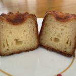 カヌレ…税込320円