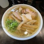 まるふじ食堂 - チャーシュー麺（塩）＋鶏チャーシュー