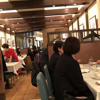 ツム・アインホルン_2