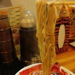 麺屋遼太郎 - 朱〇麺 4辛　麺の状態 (2022.12.25)