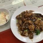 Paifuu Rou - 221226月　神奈川　百鶴楼　牛バラ丼880円