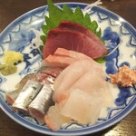 金町製麺 - 刺身盛（青森県産ヒラメ、石鯛、ウマヅラハギなど）