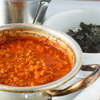 7-minute pork kimchi stew with rice♪ Enjoy like a bowl!