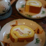 La theiere - フルーツロールケーキとはちみつロール